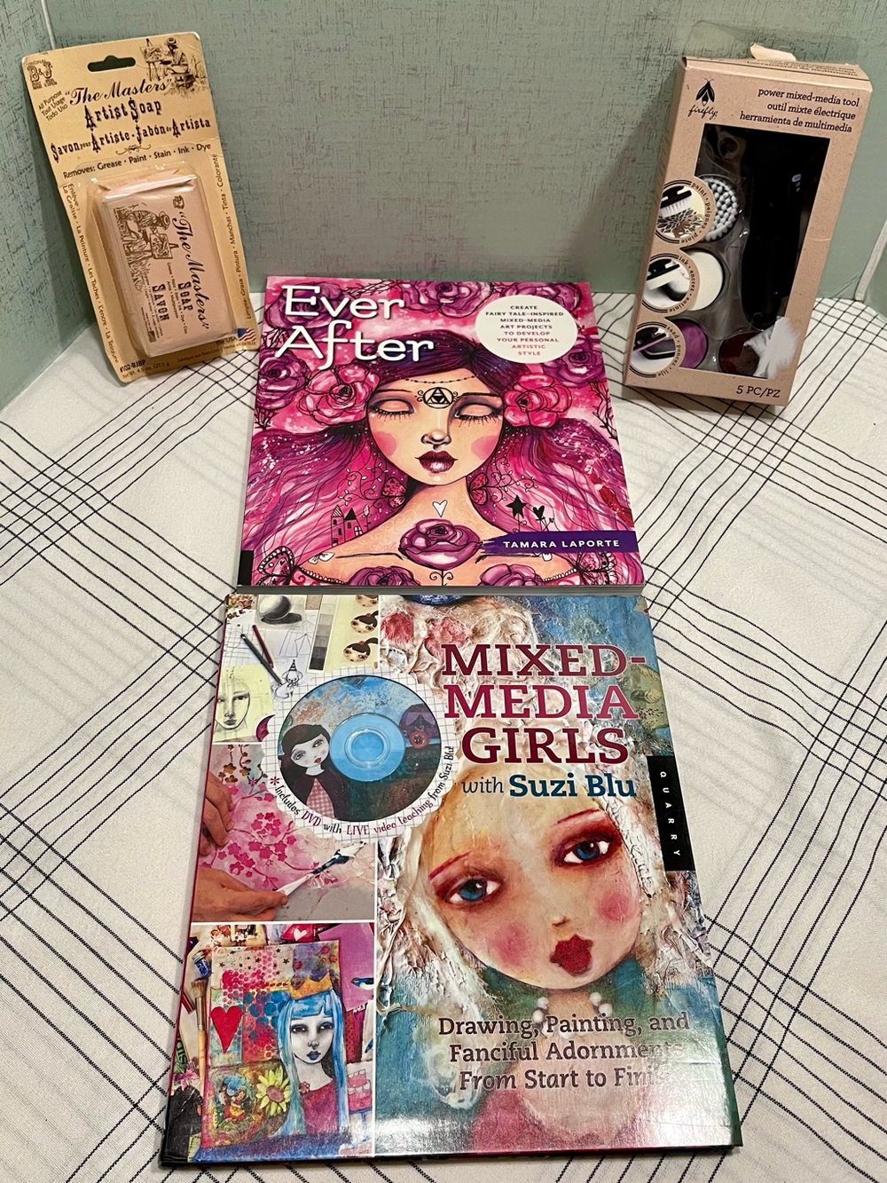 MIXED MEDIA BOOKS AND TOOLS BUNDLE